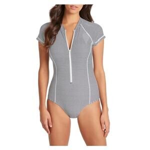 Sea Level Short Sleeve Front Zip One-Piece Swimsuit Size US/10